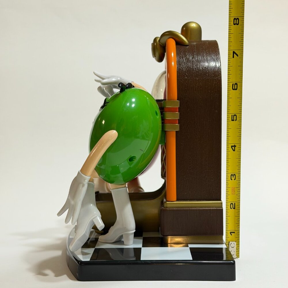 M&M Rock'n Roll Cafe Jukebox Candy Dispenser Collectible - Picture 6 of 7